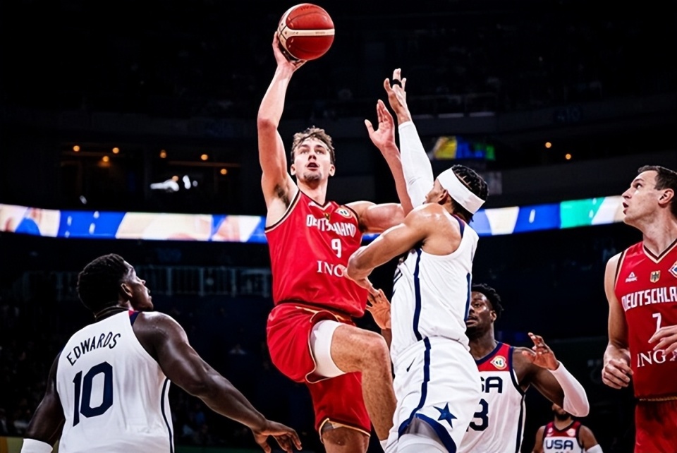 包含Ming赛事官方发布比分优势明显新规，塞尔维亚队争议不断！的词条