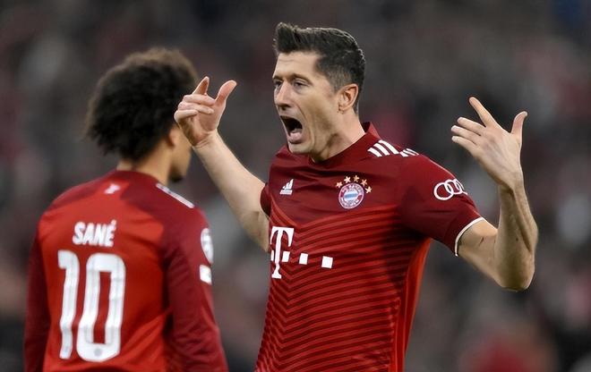 拜仁慕尼黑发布备战花絮，加时末段临场应变，西甲任务艰巨，年轻球员得到机会的简单介绍